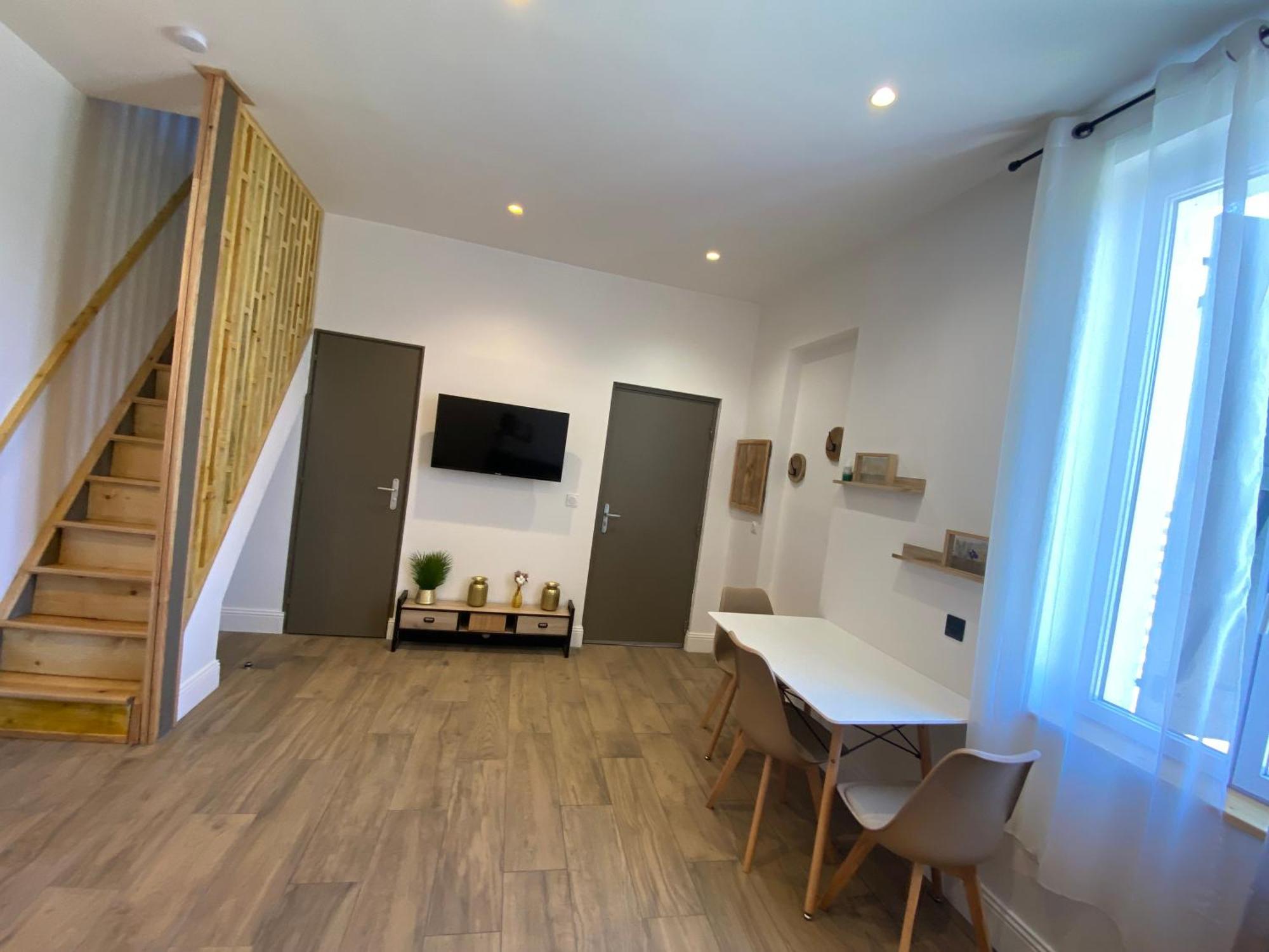 Fenouillet  Maison De Ville מראה חיצוני תמונה